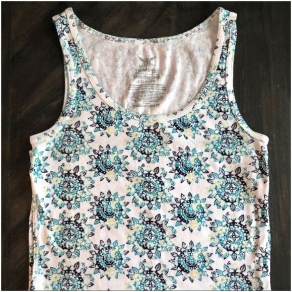 Ribbed Racer Back Tank - Picture 2 of 9